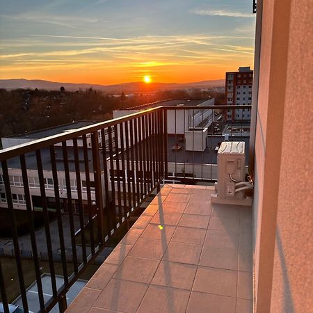 Trendy Apartment Trenčín Eksteriør billede
